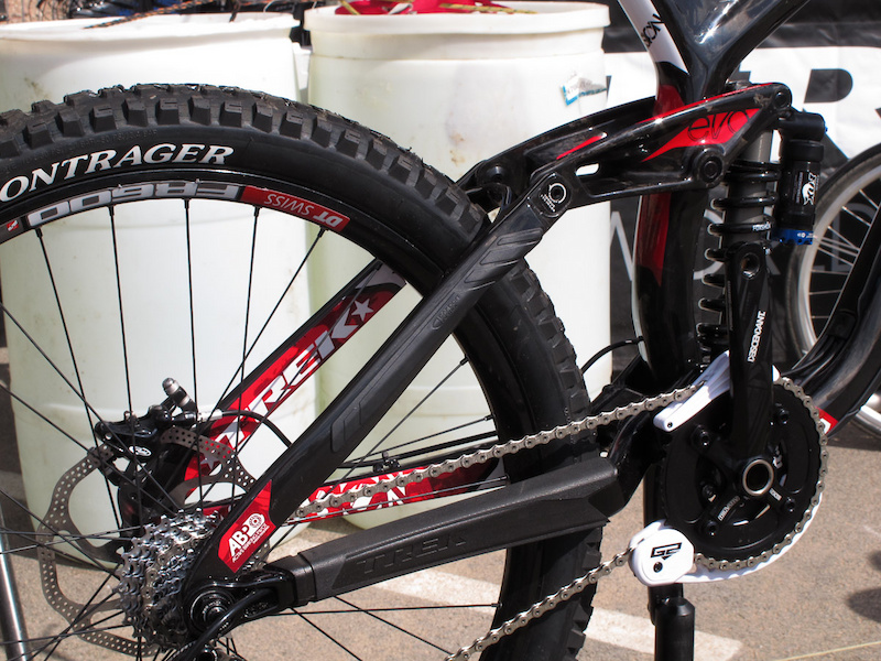 Trek Carbon Session 9.9