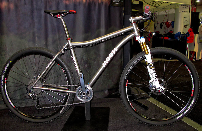 Interbike 2011 picture - Moots Ti MootoYybb