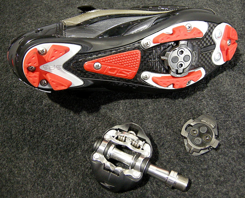 Syzr three view