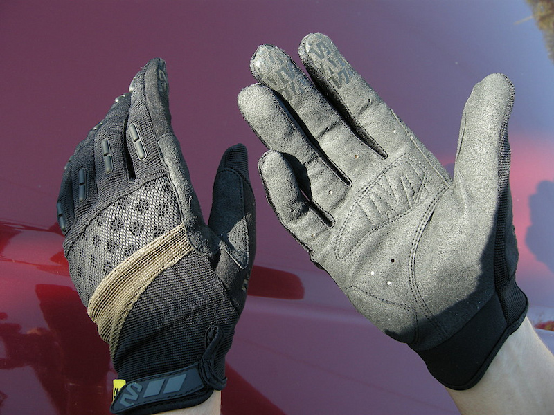 Mavic Single Track gloves 2
