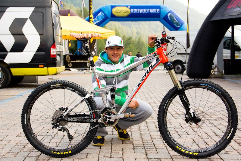 Bike check with Kona test rider Karim Amour