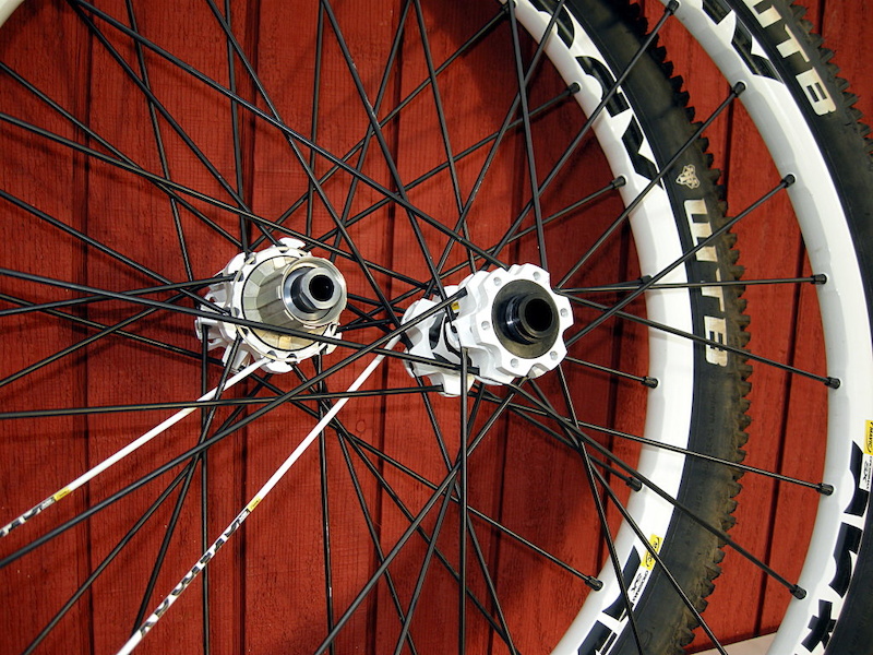 Our Mavic Crossmax SX wheelset is ready for the trail - 15QR front and 142 12mm rear. The job from start to finish required only 35 minutes.
