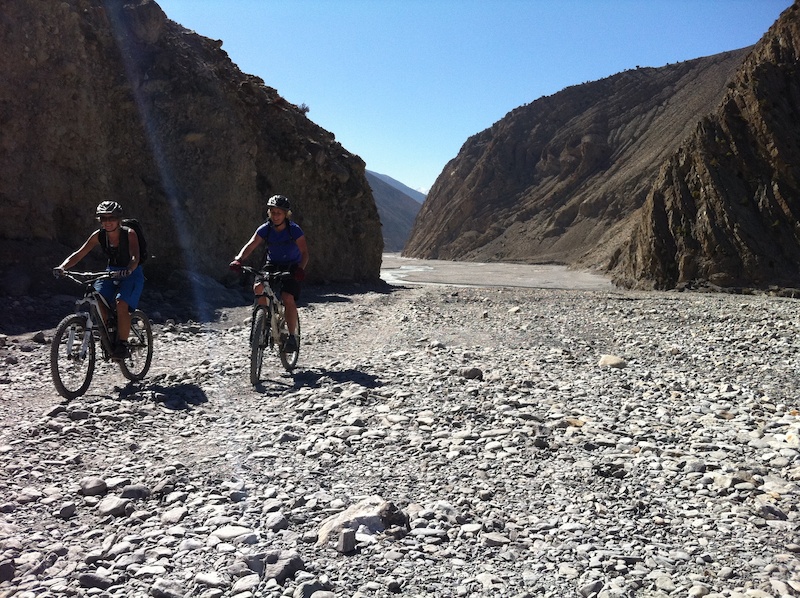 Following the seasonal road up the bottom of the Lower Mustang Valley. photo Ian Merringer