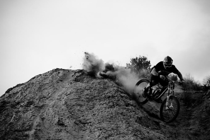 Slashing through dust. Matt Miles Photo.