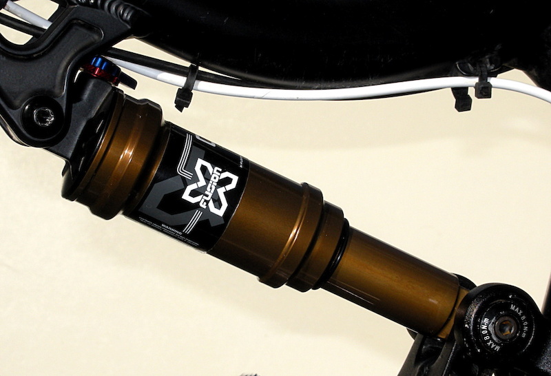 We asked about the super slick coating on the 2013 O2 RL shock. John Hauer said that X-Fusion is currently deciding on where to use it on their fork and shock lineup. While he proffered no secrets on what the coating was he did say that there would be no extra charge for it.