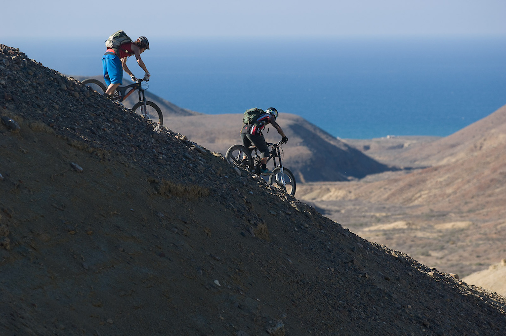 The riding in Punta San Carlos is predominantly soft dirt single track in the desert, and there are several hundred feet of elevation in the immediate area, making for some easy climbs and really fun pseudo downhill runs.
