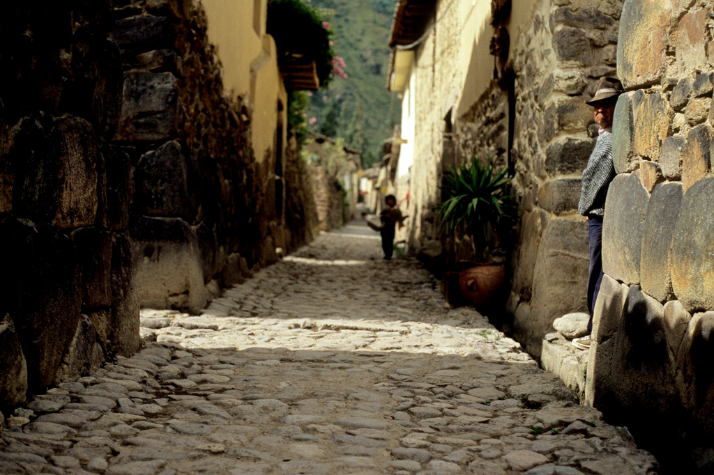 Walking the streets in town was a like walking through a movie set. It's a living and breathing community that has so much history and character it was humbling. The labyrinth of narrow cobble stone sidewalks, parallel with working water aqueducts, was such a contrast to anything I had seen. I spent a lot of time wandering them by myself looking for photos.