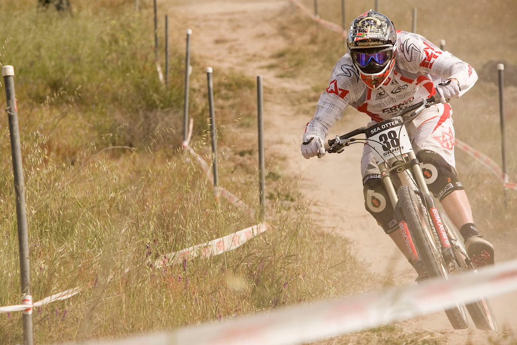 ...but then you get this fully pinned decent. Long time Crown & Anchor patron, Steve Peat.