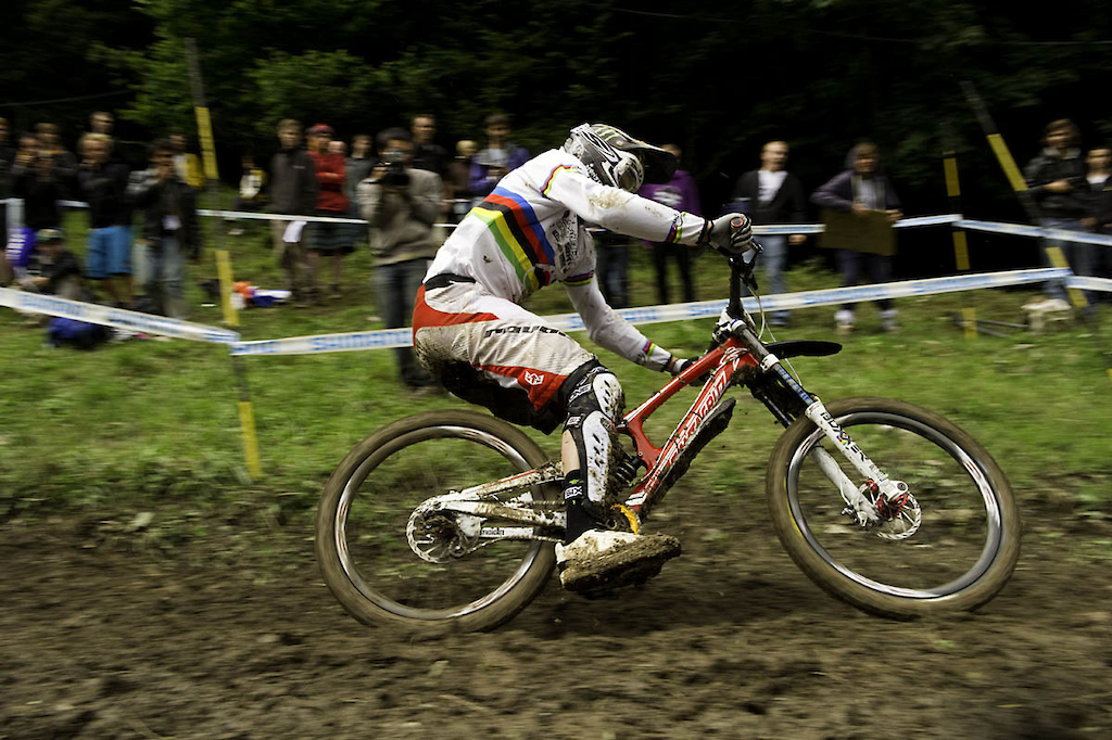 2009 was a banner year for Peaty, 2010 was not. But then every stellar year he's had has immediately been followed by a rough one. His 2010 season was ushered in with an injury at Lisbon that definitely took a toll on the Syndicate rider, hopefully 2011 will see him back on a regular podium tour.