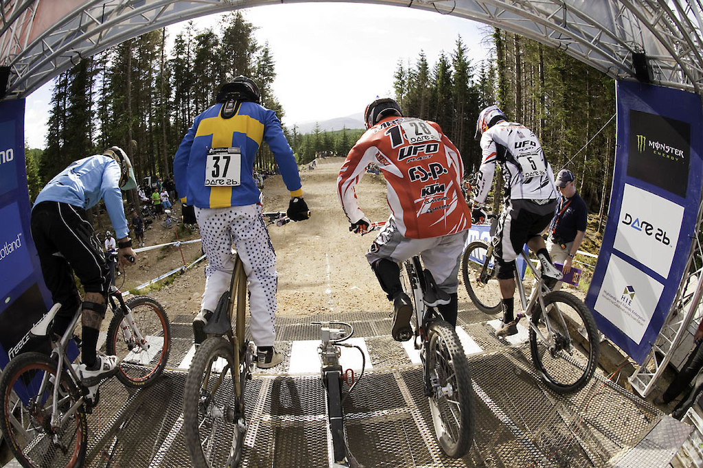With 4 top racers on RSP 4X racing, ain't no one gonna get an easy round on the World Cup this season. There's likely to be an RSP racer in damn near every round.