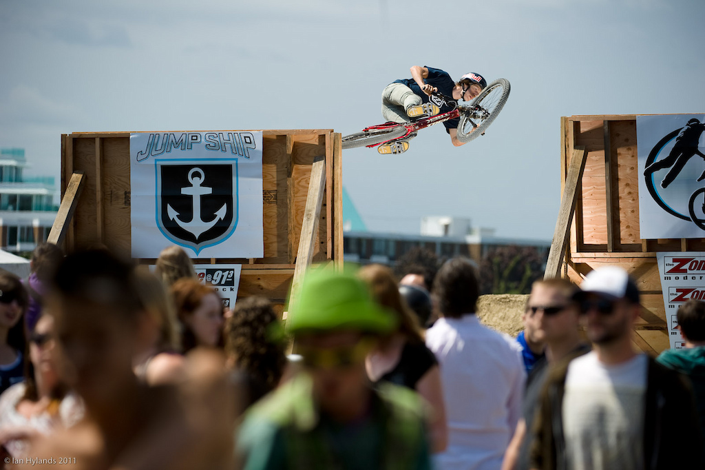 Brandon Semenuk was one of a few other riders that were carrying plenty of speed over the channel and into the second half of the course...