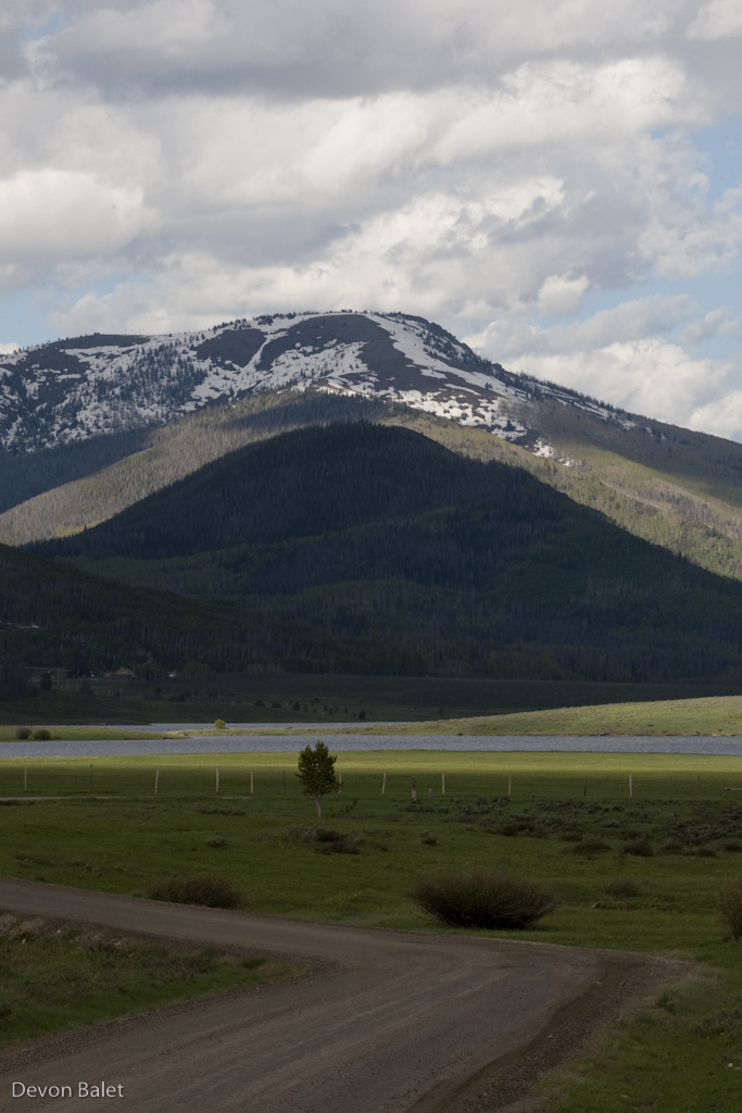 Steamboat Lake waiting on riders.