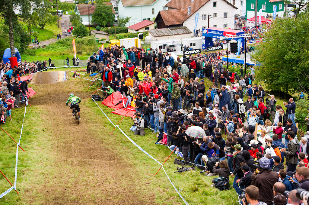 Barel charging into an emotional finish line. The man will be hanging it up at the end of the season. Look for a more in-depth interview on his decision to step back from the sport at Val di Sole.