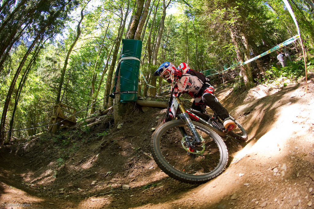 Again the man to watch. Funny how this track doesn t really look steep from this angle.