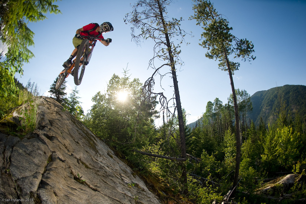 Pinkbike trip to Retallack with Mike Tyler and Ian. Riding near Retallack and the Slocan valley.