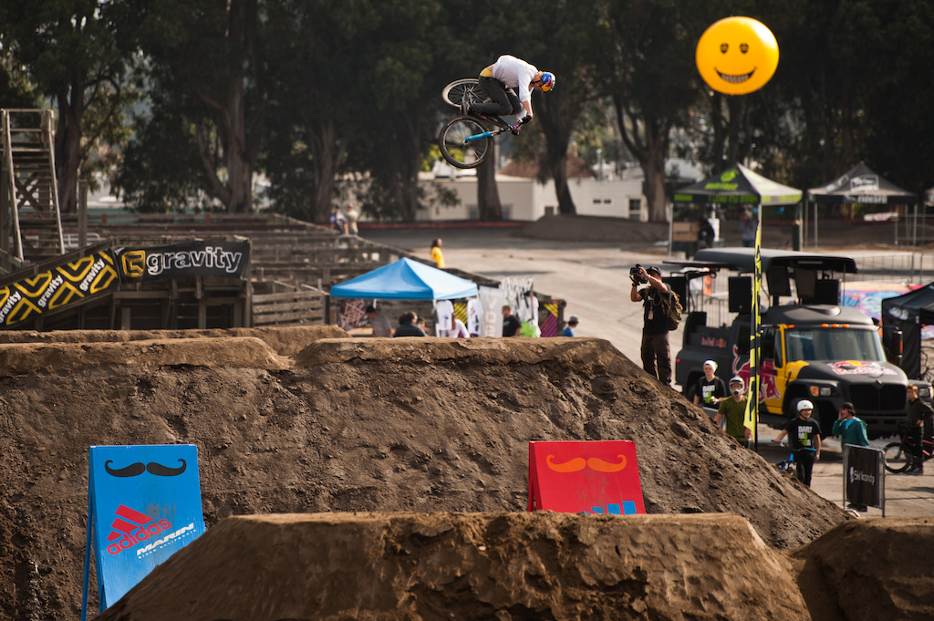 Martin Soderstrom was on fire all day. HIs qualifying runs were untouchable but he was only able to keep it together enough for 5th place in the head to head finals.