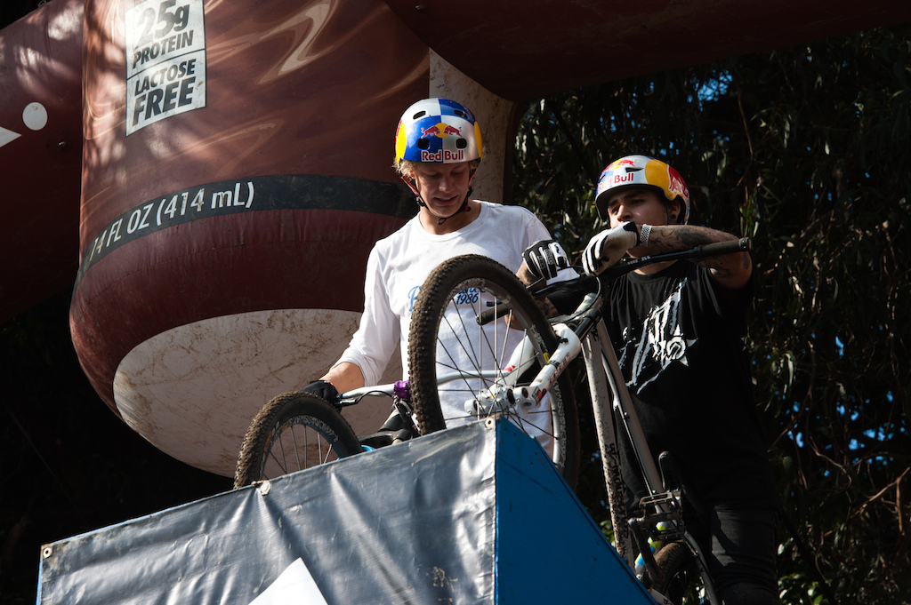 Martin Soderstrom amp Andreu Lacondeguy assess the course before the finals.