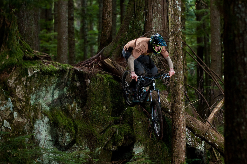 2012 Kona Entourage. Matt Juhasz photo.