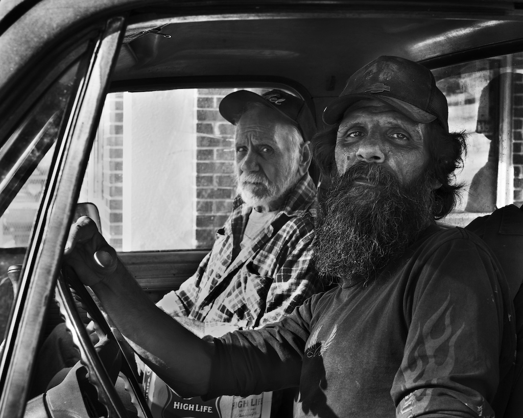 Good Ol boy s getting beer.