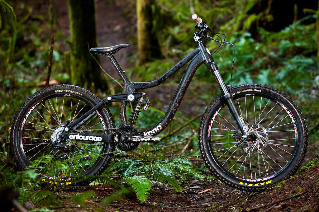 Kona Entourage