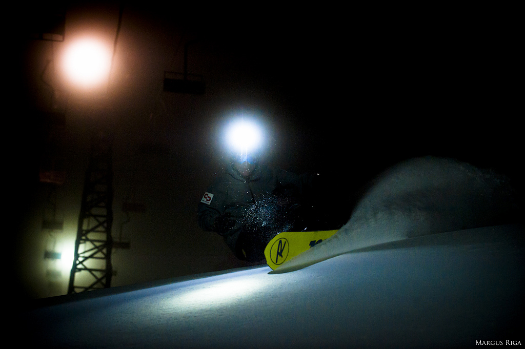 Fresh powder yet again with the trusty Niterider lights.